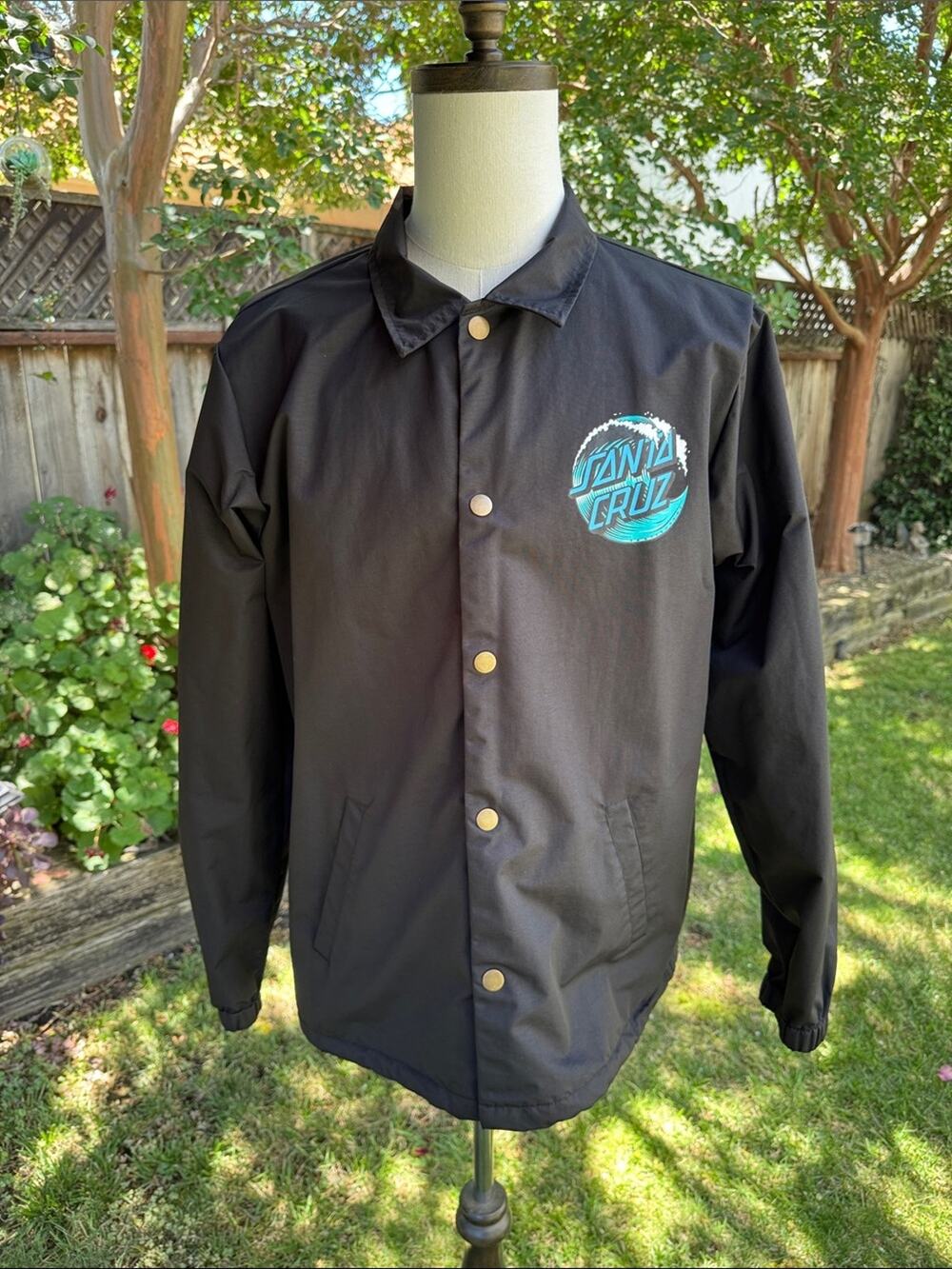 Santa Cruz Skateboards Wave Dot Windbreaker Jacket Button Up Men's Large *Flaw*